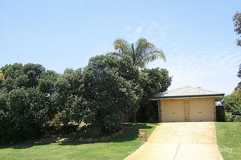 Property photo of 13 Westall Terrace Leeming WA 6149