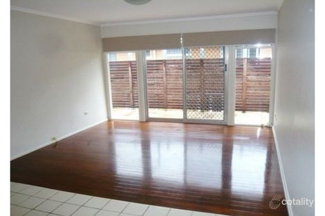 Property photo of 2/19 Darwin Street Aspley QLD 4034