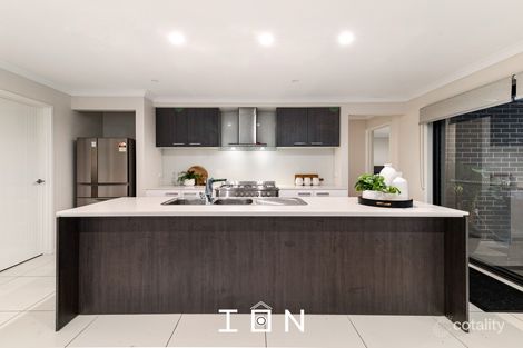 Property photo of 8 Murrayfield Street Cranbourne East VIC 3977