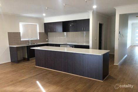 Property photo of 15 Oriel Road Donnybrook VIC 3064