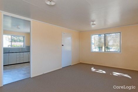 Property photo of 16 Neilson Crescent Riverview QLD 4303