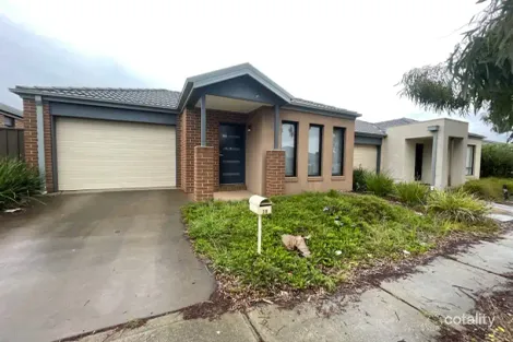 30 Astley Dr, Strathtulloh, VIC 3338