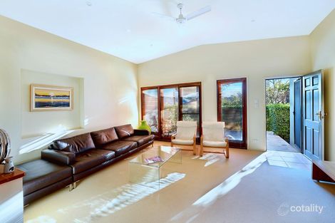 Property photo of 1/24 Harley Street Labrador QLD 4215