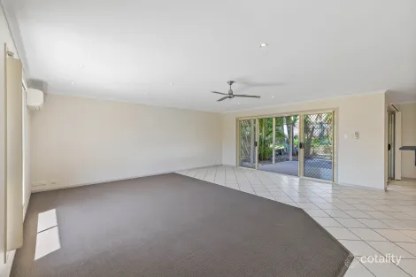 Property photo of 7 Robertson Drive Burnside QLD 4560
