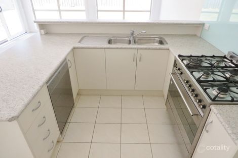 Property photo of 28 Hall Mark Road Mordialloc VIC 3195