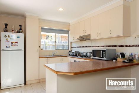 Property photo of 32 Oakland Drive Hampton Park VIC 3976