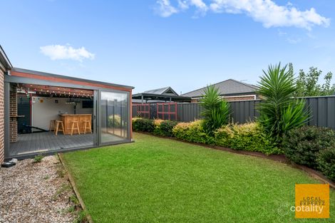 Property photo of 30 Willandra Boulevard Harkness VIC 3337