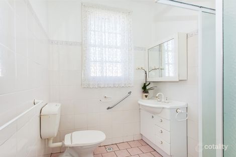 Property photo of 7 Cummins Street Unanderra NSW 2526