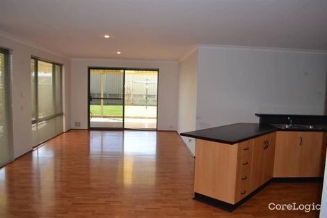 Property photo of 45 Glenhuon Boulevard Eaton WA 6232