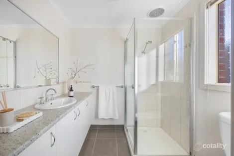 Property photo of 89 Barrington Lane Sunbury VIC 3429