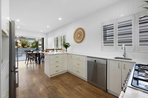 Property photo of 18 Twenty Fourth Avenue Palm Beach QLD 4221