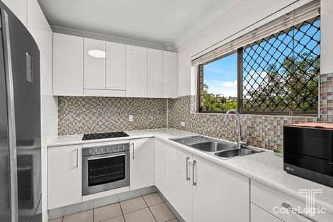Property photo of 3/41 Leicester Street Coorparoo QLD 4151