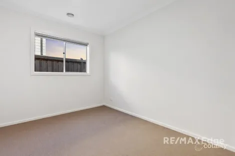 Property photo of 4 Jean Street Point Cook VIC 3030