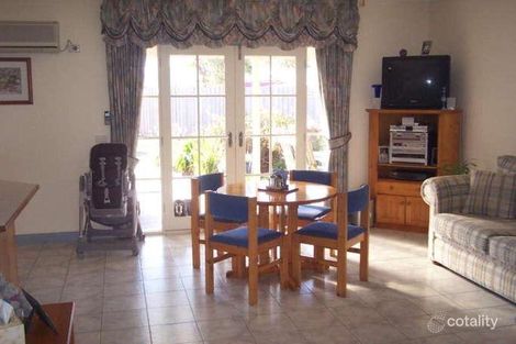 Property photo of 10 Thornton Court Sale VIC 3850