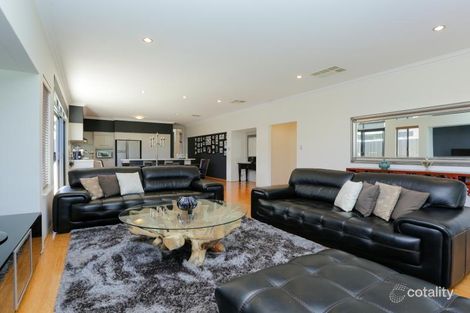 Property photo of 32 Strickland Road Ardross WA 6153