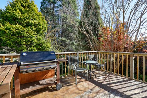 Property photo of 39 Freelander Avenue Katoomba NSW 2780