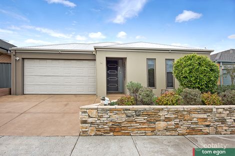 Property photo of 14 Silvergum Way Craigieburn VIC 3064