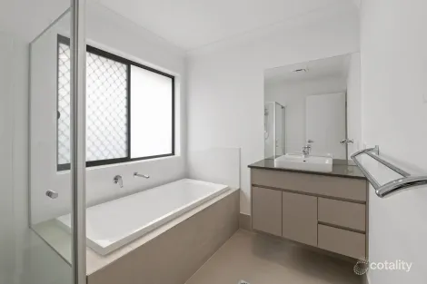 Property photo of 54 Pierro Place Logan Reserve QLD 4133