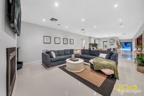 Property photo of 6 Merrowland Avenue Cranbourne North VIC 3977