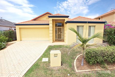 205 Crestwood Dr, Molendinar, QLD 4214