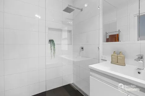 Property photo of 22 Moray Crescent North Bendigo VIC 3550