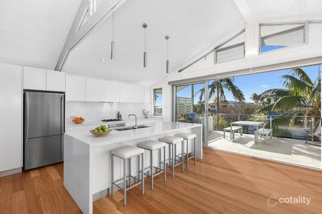 Property photo of 4 Austin Avenue North Curl Curl NSW 2099