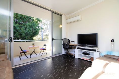 Property photo of 25/2-6 Lydbrook Street Westmead NSW 2145