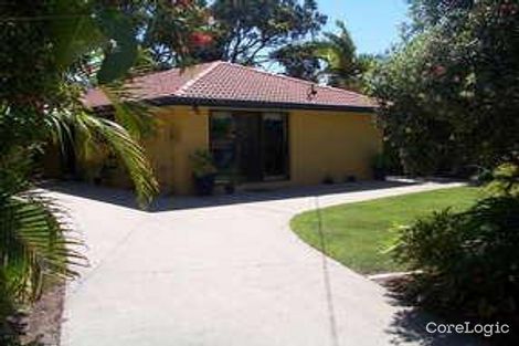 Property photo of 15 Captain Cook Drive Banksia Beach QLD 4507