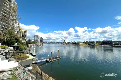 2/2930 Gold Coast Hwy, Surfers Paradise, QLD 4217