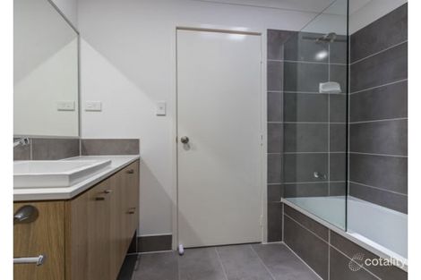 3/70-90 Clearwater St, Bethania, QLD 4205