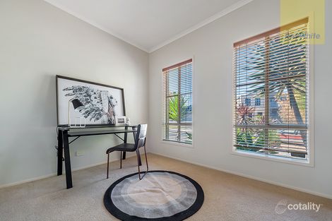 Property photo of 4 Monarch Way Craigieburn VIC 3064