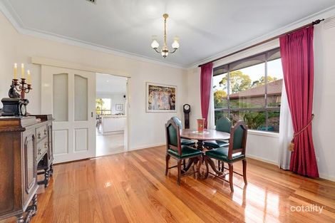 Property photo of 11 McAuley Drive Rosanna VIC 3084