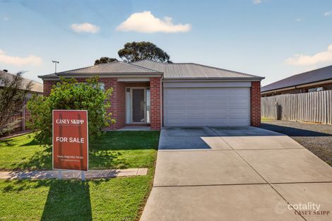 19 Hudson Cres, Lucknow, VIC 3875