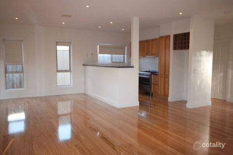 Property photo of 3/101 Rathcown Road Reservoir VIC 3073