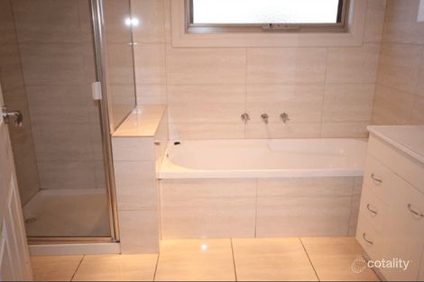 Property photo of 3/101 Rathcown Road Reservoir VIC 3073