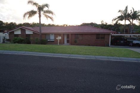 3 Thoms Cres, Mount Warren Park, QLD 4207