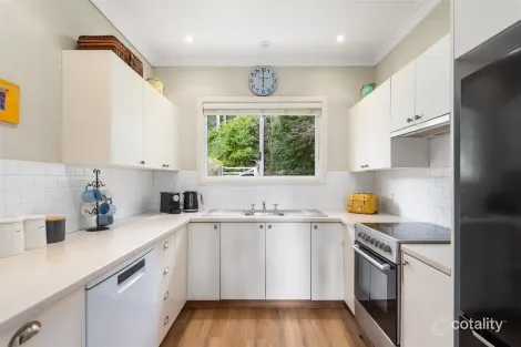 Property photo of 43B Robertson Road Moss Vale NSW 2577