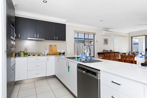 Property photo of 27 Kalgoorlie Street Pimpama QLD 4209