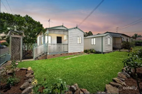 Property photo of 35 Carinya Avenue St Marys NSW 2760