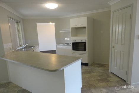 Property photo of 23 Eureka Court Glenvale QLD 4350