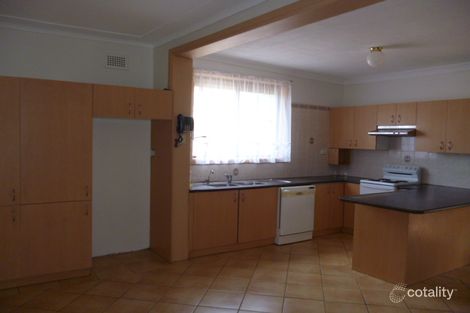 Property photo of 138 Saywell Road Macquarie Fields NSW 2564