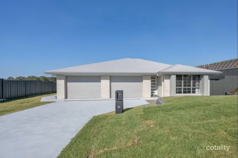 Property photo of 3 Loane Circuit Farley NSW 2320