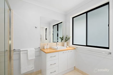 Property photo of 15 Zellar Court Thurgoona NSW 2640