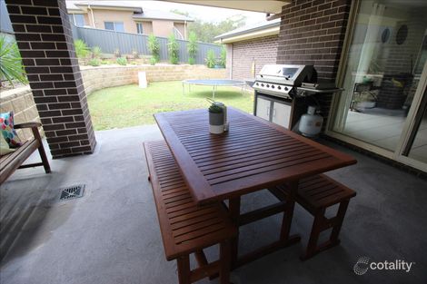 Property photo of 18 Dromedary Street Cameron Park NSW 2285