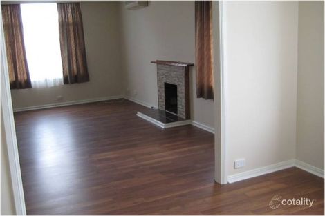 Property photo of 4 Barellan Avenue Dapto NSW 2530