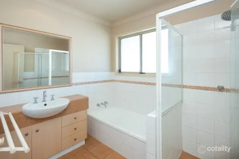 Property photo of 3 Meadow Way Upper Coomera QLD 4209