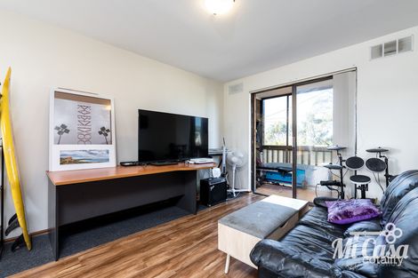 12/4 Sackville Tce, Scarborough, WA 6019