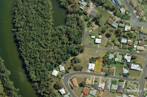 10 River Oak Cres, Scotts Head, NSW 2447