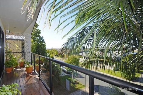 Property photo of 3/9 Mapleton Circuit Varsity Lakes QLD 4227