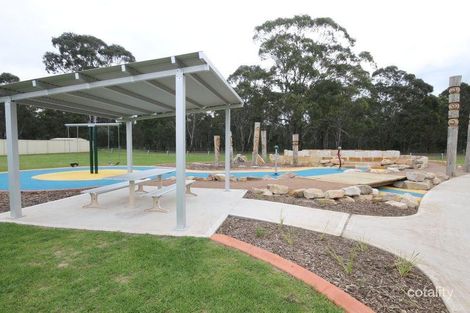 Property photo of 72 Archibald Crescent Rosemeadow NSW 2560